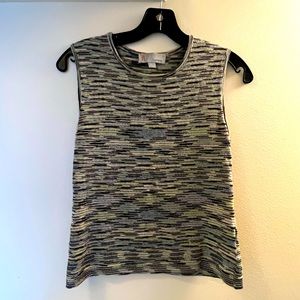 VINTAGE • Missoni Sweater made in Italy • Size 6 • sleeveless•
